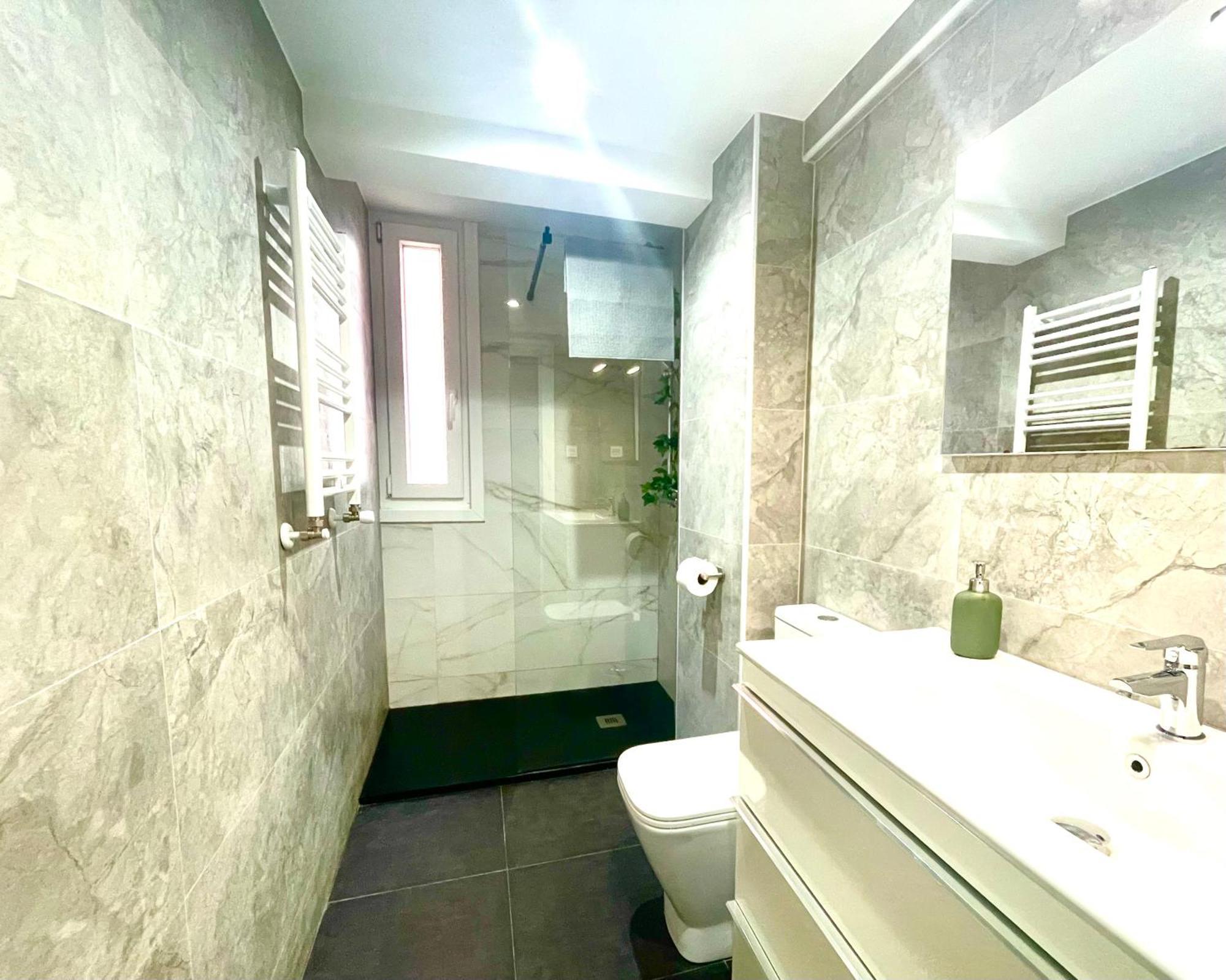 Moderno Apartamento Cerca Del Metro Bilbao Dış mekan fotoğraf